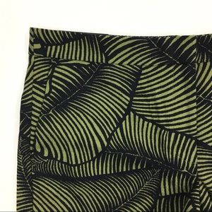 Ann Taylor South Florida vibe shorts